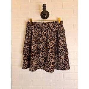NEW THML women's darlin skirt in leopard